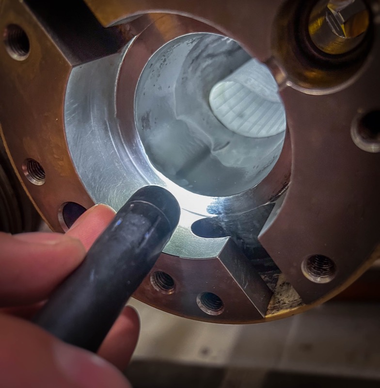 Inspecting the bore of a flanged hub