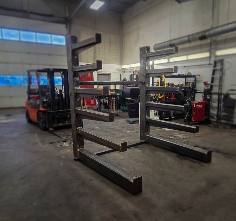 Raw steel cantilever material storage rack