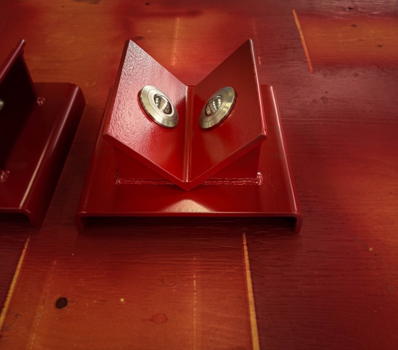 Red precision pipe corner block fabrication